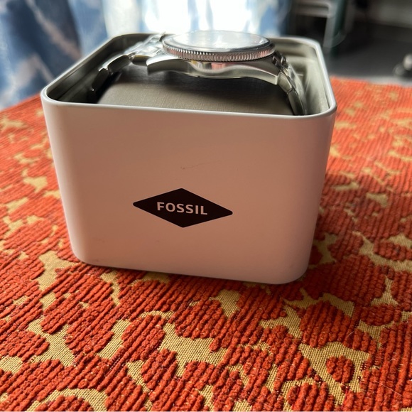 NIB - Fossil Perfect Boyfriend Watch - Picture 10 of 11